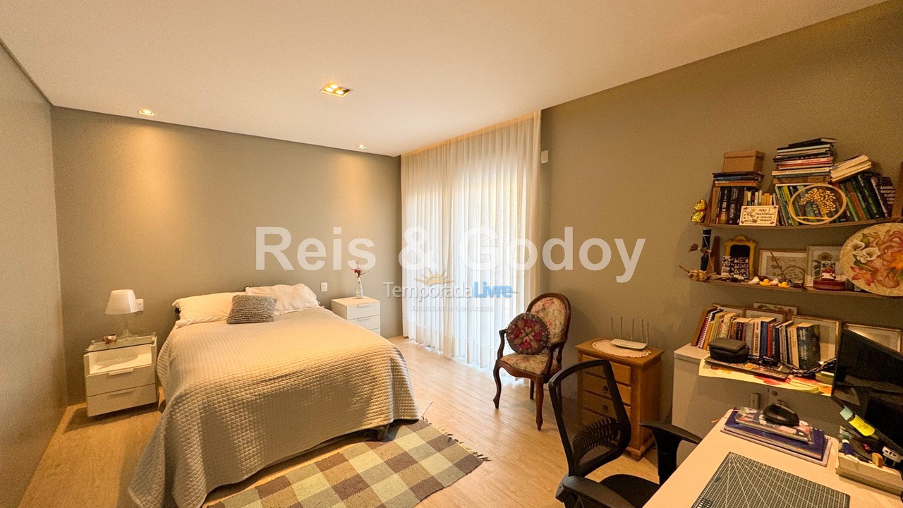 Casa para aluguel de temporada em Florianópolis (Cachoeira do Bom Jesus)