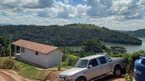 House for rent in Caconde - Estrada Pier 22