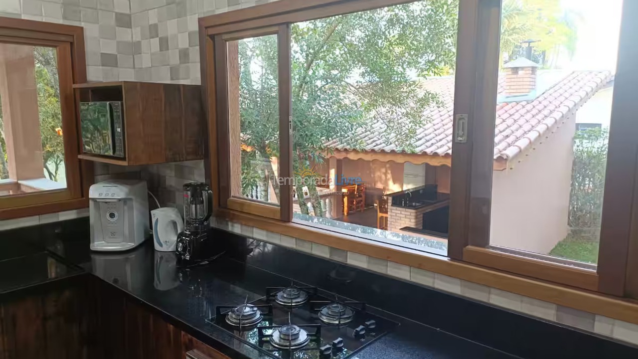 Casa para aluguel de temporada em Mairiporã (Rio Acima)