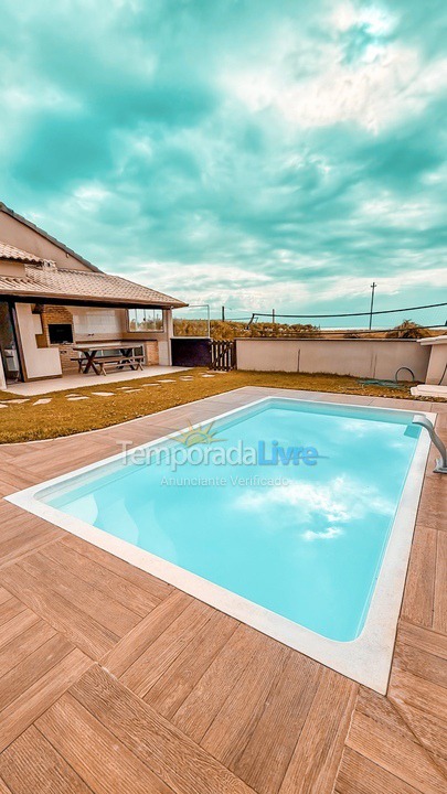 Casa para aluguel de temporada em Cabo Frio (Tamoios Unamar Cabo Frio)