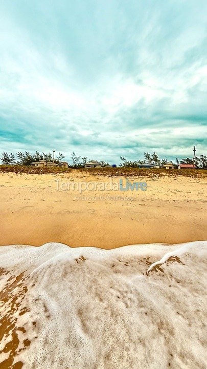 Casa para aluguel de temporada em Cabo Frio (Tamoios Unamar Cabo Frio)