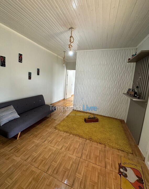 Casa para aluguel de temporada em Caconde (Estrada Pier 22)