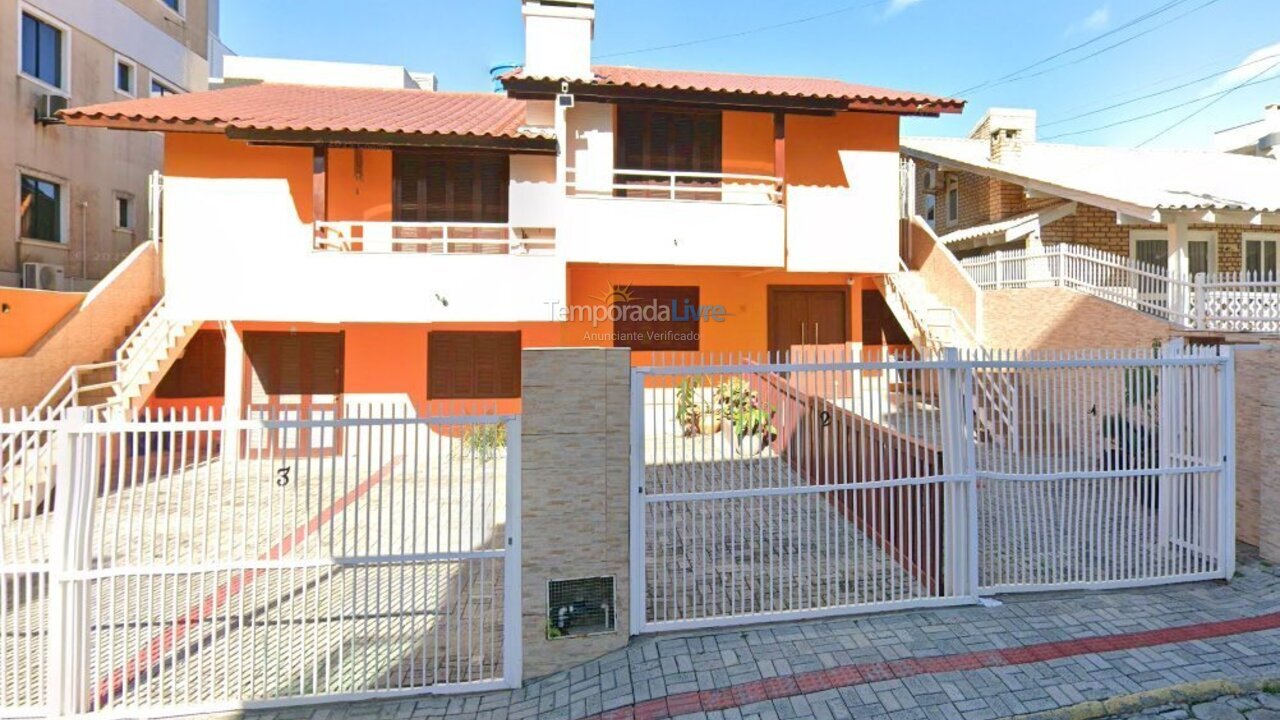 Apartamento para aluguel de temporada em Bombinhas (Praia de Bombinhas)