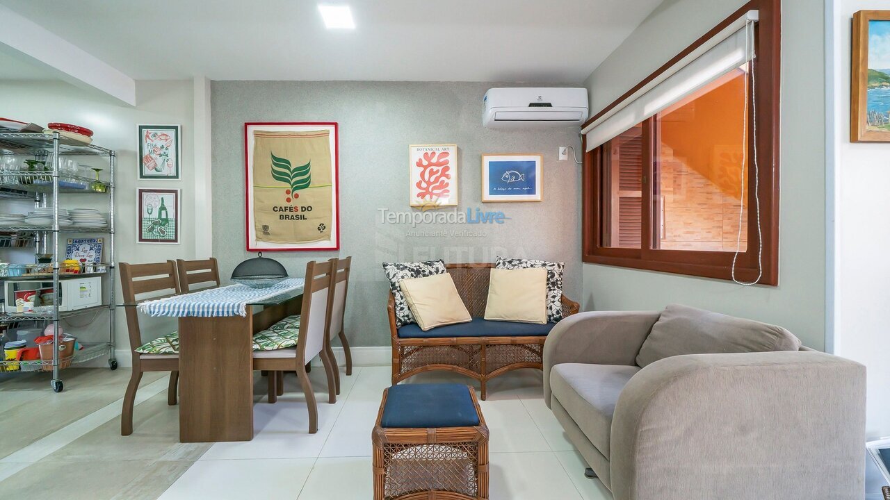 Apartamento para aluguel de temporada em Bombinhas (Praia de Bombinhas)