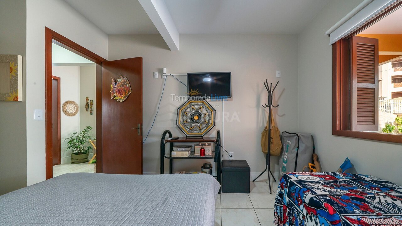 Apartamento para aluguel de temporada em Bombinhas (Praia de Bombinhas)