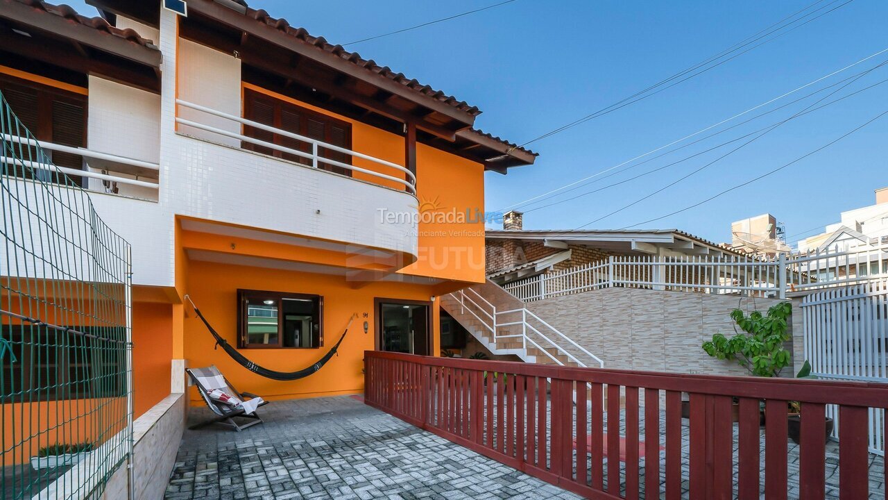 Apartamento para aluguel de temporada em Bombinhas (Praia de Bombinhas)