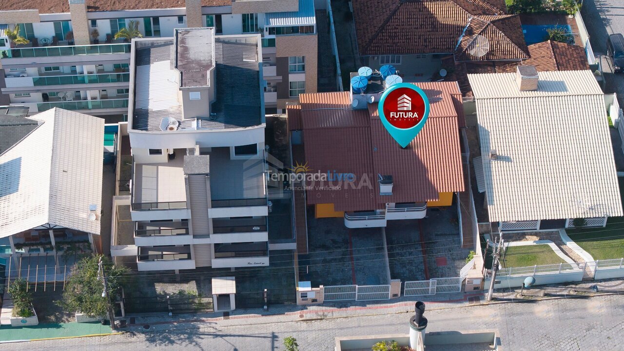 Apartamento para aluguel de temporada em Bombinhas (Praia de Bombinhas)