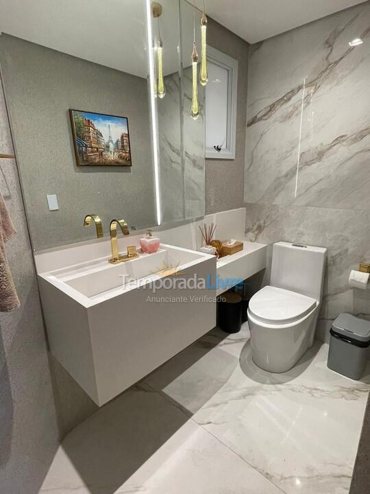 Casa para aluguel de temporada em Florianopolis (Canasvieiras)