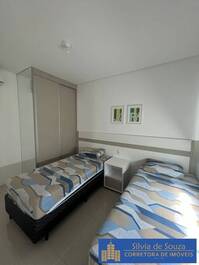 BIEN AMUEBLADO, BOMBINHAS CENTRO