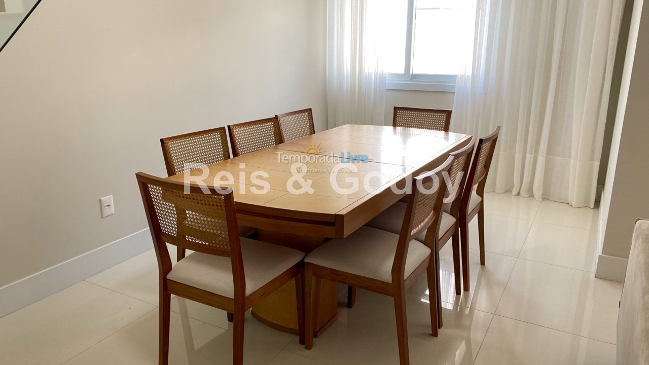 Apartamento para aluguel de temporada em Florianópolis (Jurere Tradicional)