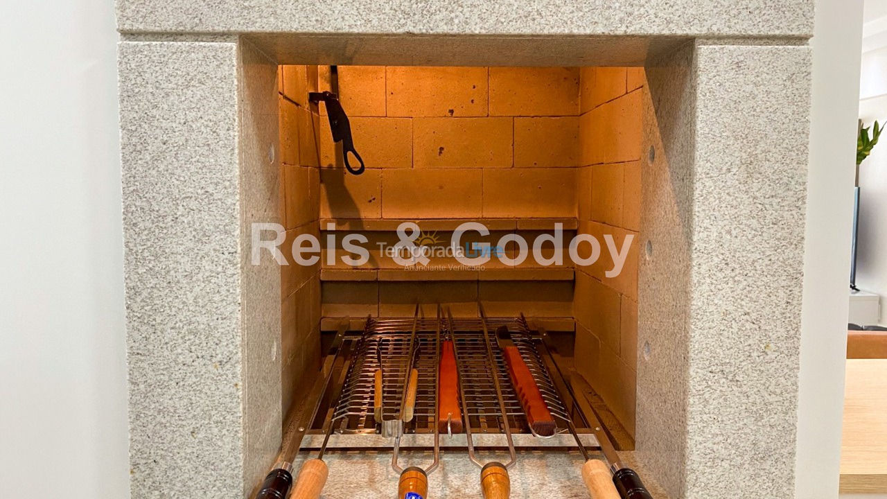 Apartamento para aluguel de temporada em Florianópolis (Jurere Tradicional)