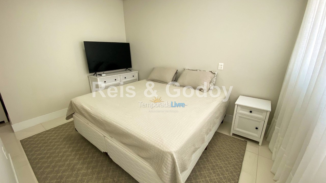 Apartamento para aluguel de temporada em Florianópolis (Jurere Tradicional)