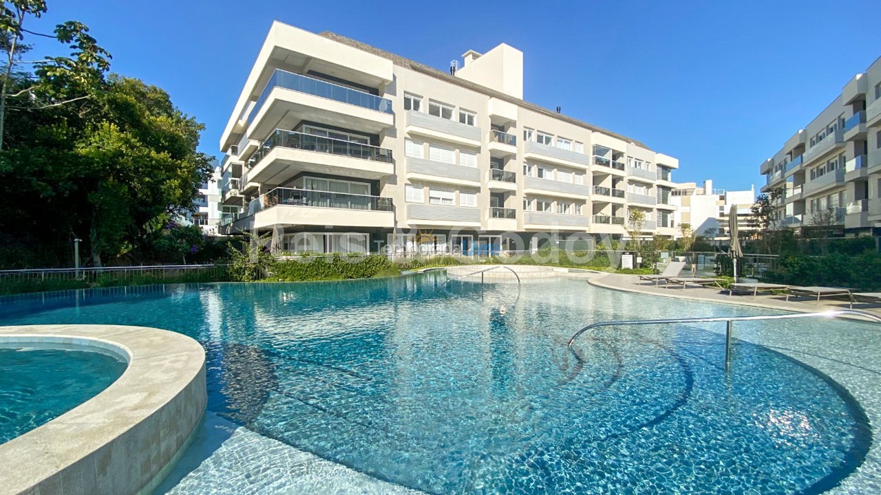 Apartamento para aluguel de temporada em Florianópolis (Jurere Tradicional)