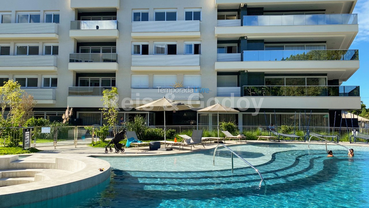 Apartamento para aluguel de temporada em Florianópolis (Jurere Tradicional)