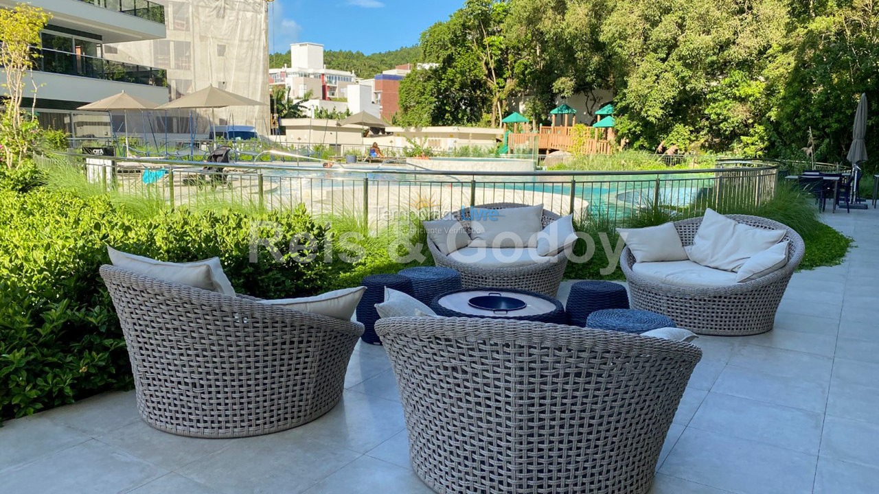 Apartamento para aluguel de temporada em Florianópolis (Jurere Tradicional)