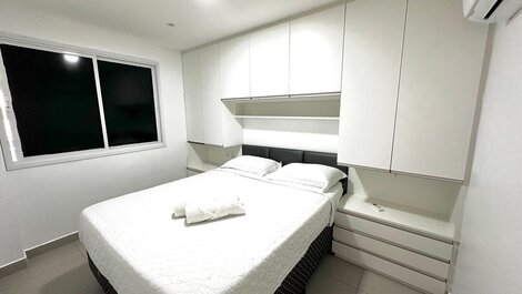 Meireles luxury compact