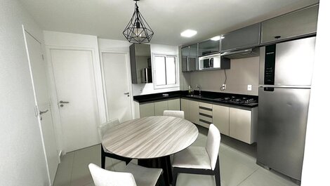 Meireles luxury compact