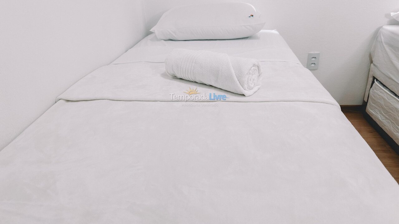 Apartamento para aluguel de temporada em Fortaleza (Praia do Futuro Ii)