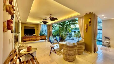 Casa alto padrão 4 suítes - cond Del lago Barra da Tijuca!