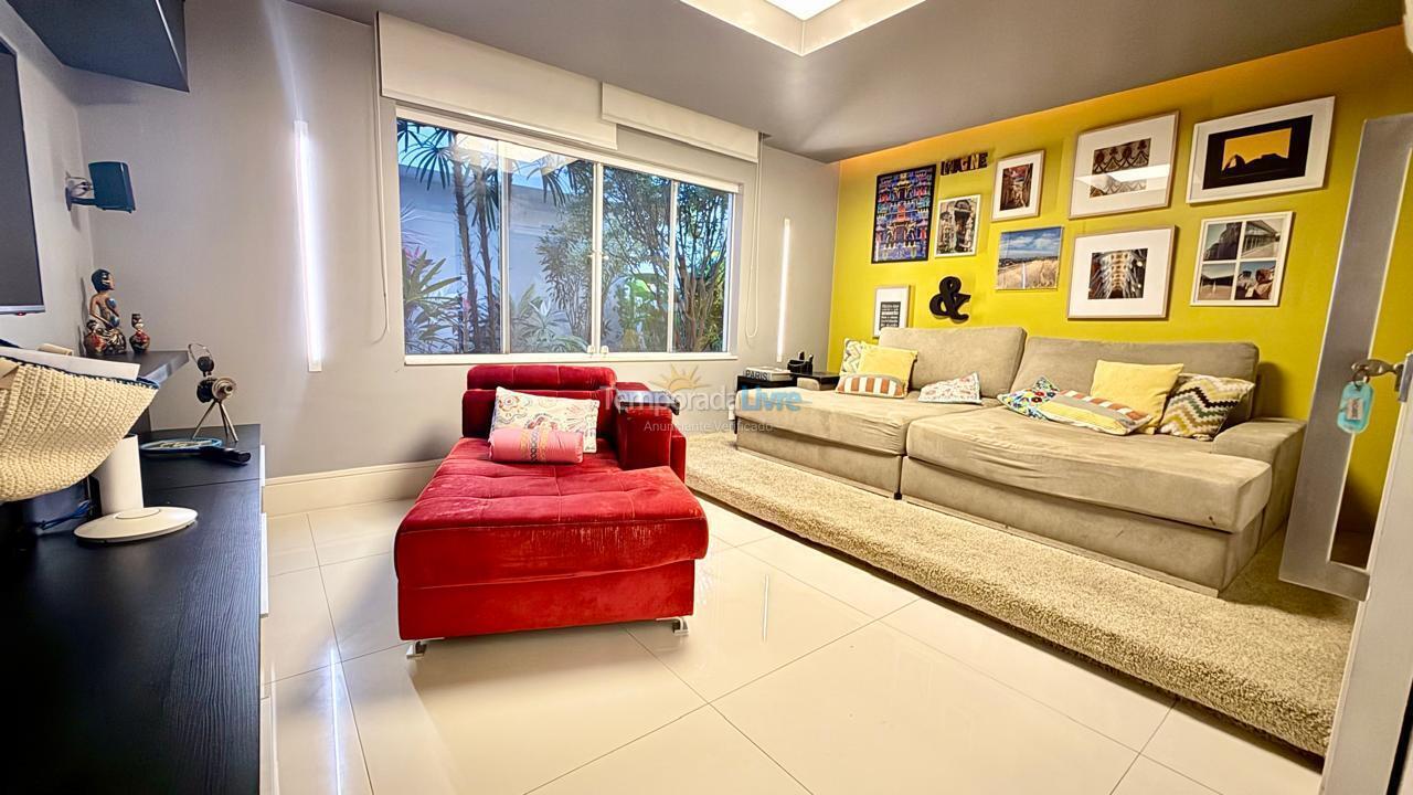 Casa para aluguel de temporada em Rio de Janeiro (Barra da Tijuca)