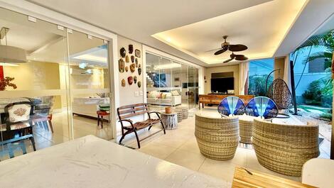 Casa alto padrão 4 suítes - cond Del lago Barra da Tijuca!