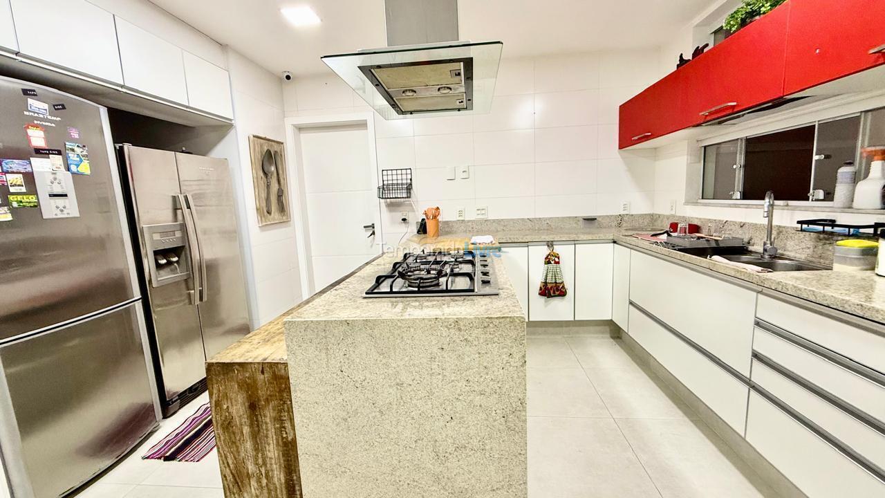 Casa para aluguel de temporada em Rio de Janeiro (Barra da Tijuca)