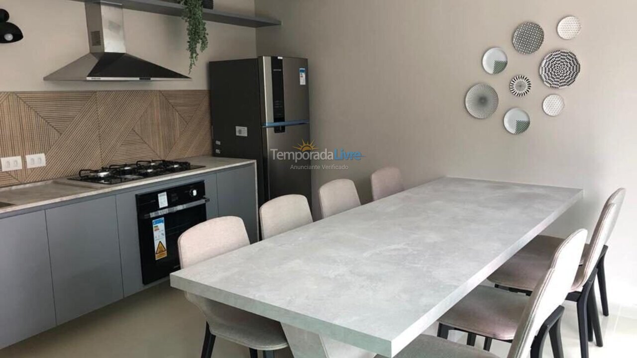 Apartamento para aluguel de temporada em Fortaleza (Parque do Cocó)