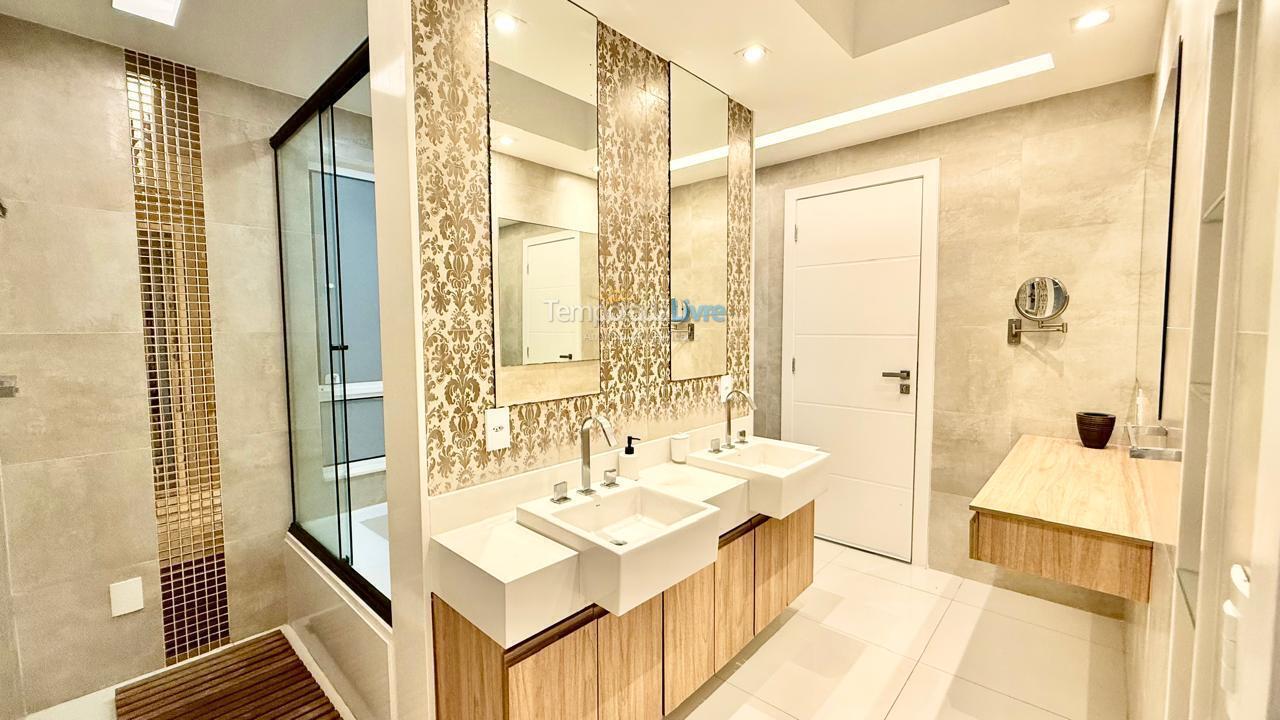 Casa para aluguel de temporada em Rio de Janeiro (Barra da Tijuca)