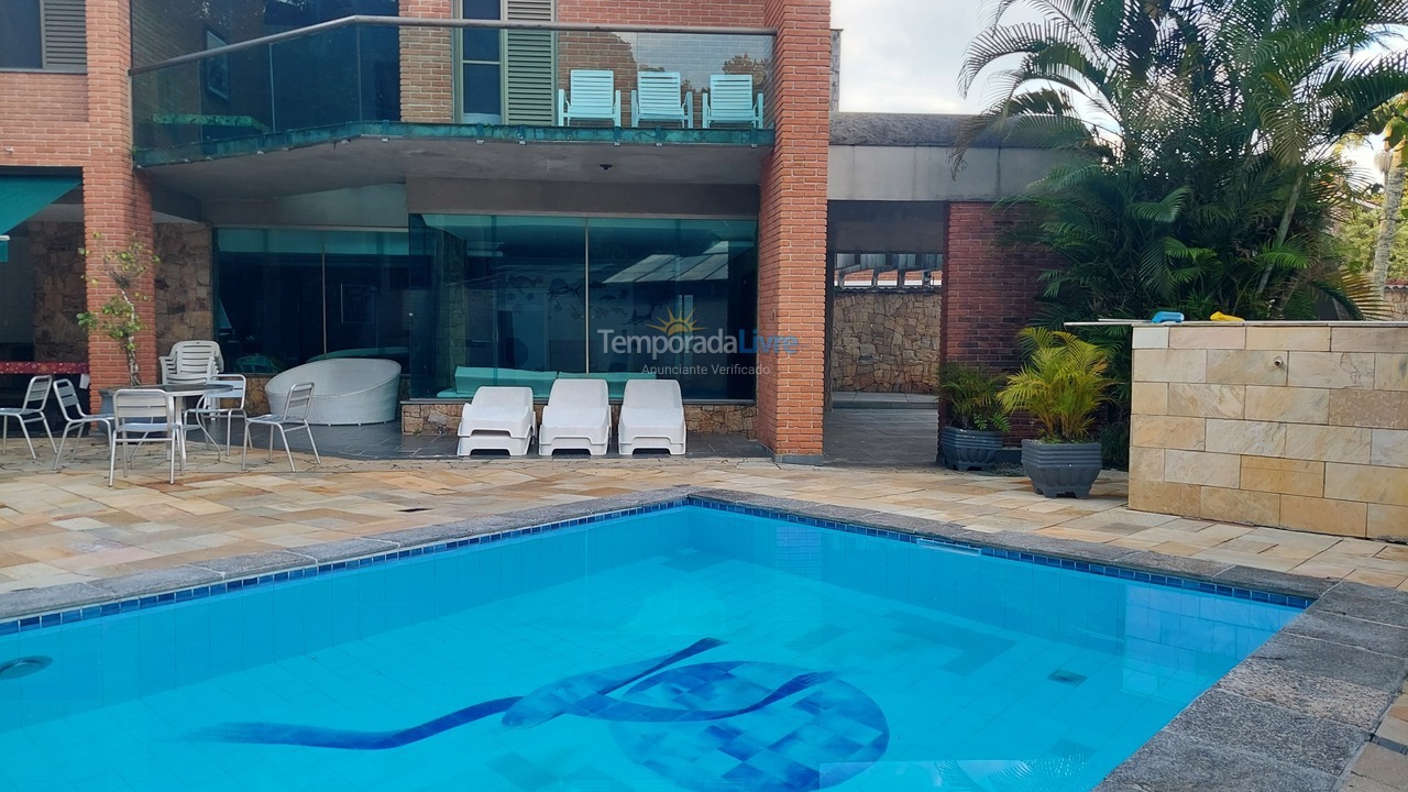 Casa para aluguel de temporada em Bertioga (Praia de Guaratuba)