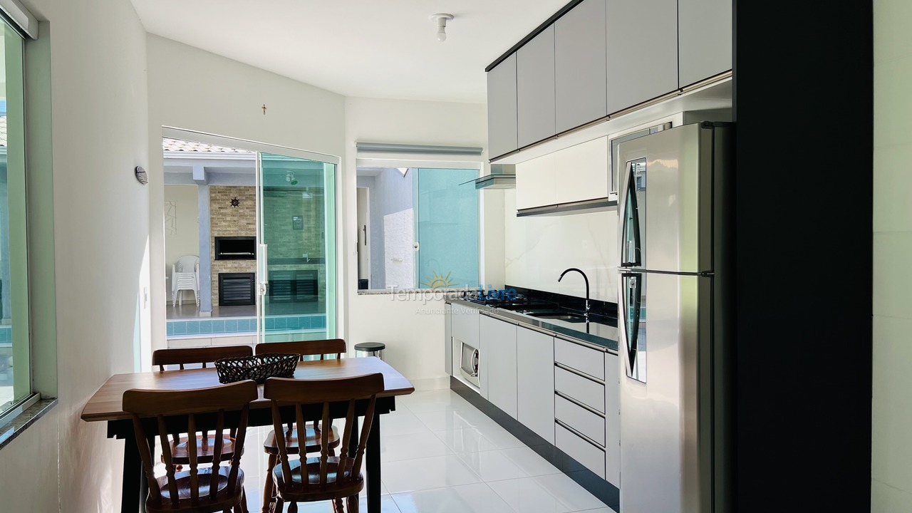 House for vacation rental in Matinhos (Caiobá)