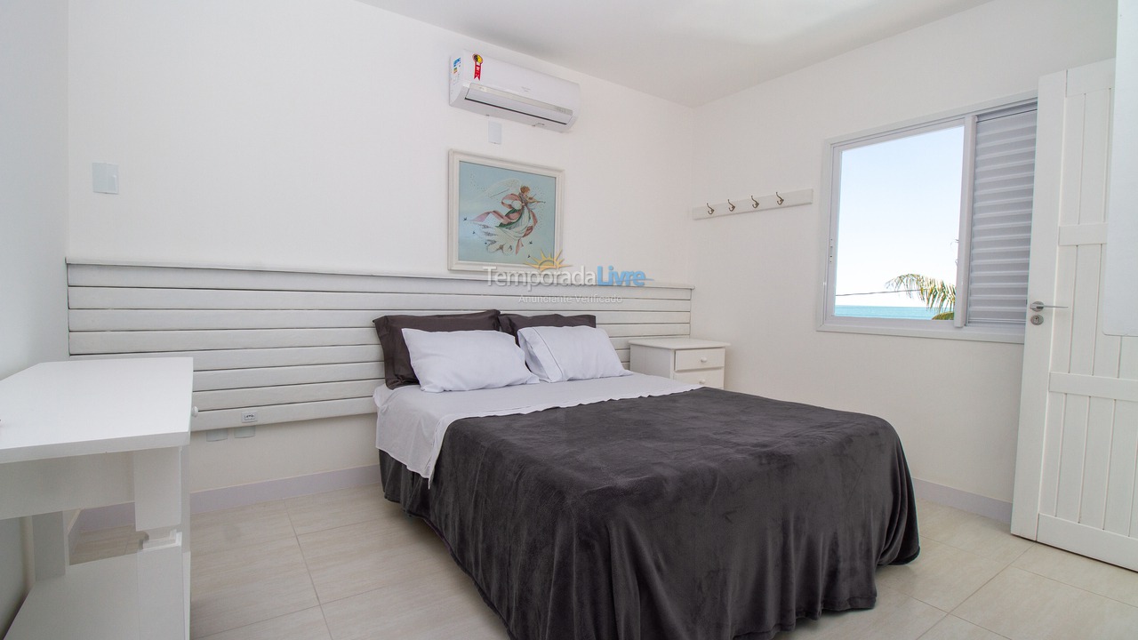 Casa para aluguel de temporada em Bombinhas (Praia de Bombinhas)
