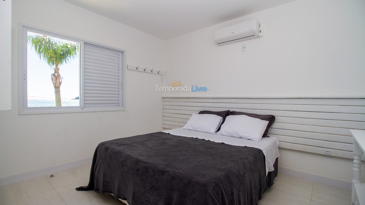 Casa para aluguel de temporada em Bombinhas (Praia de Bombinhas)