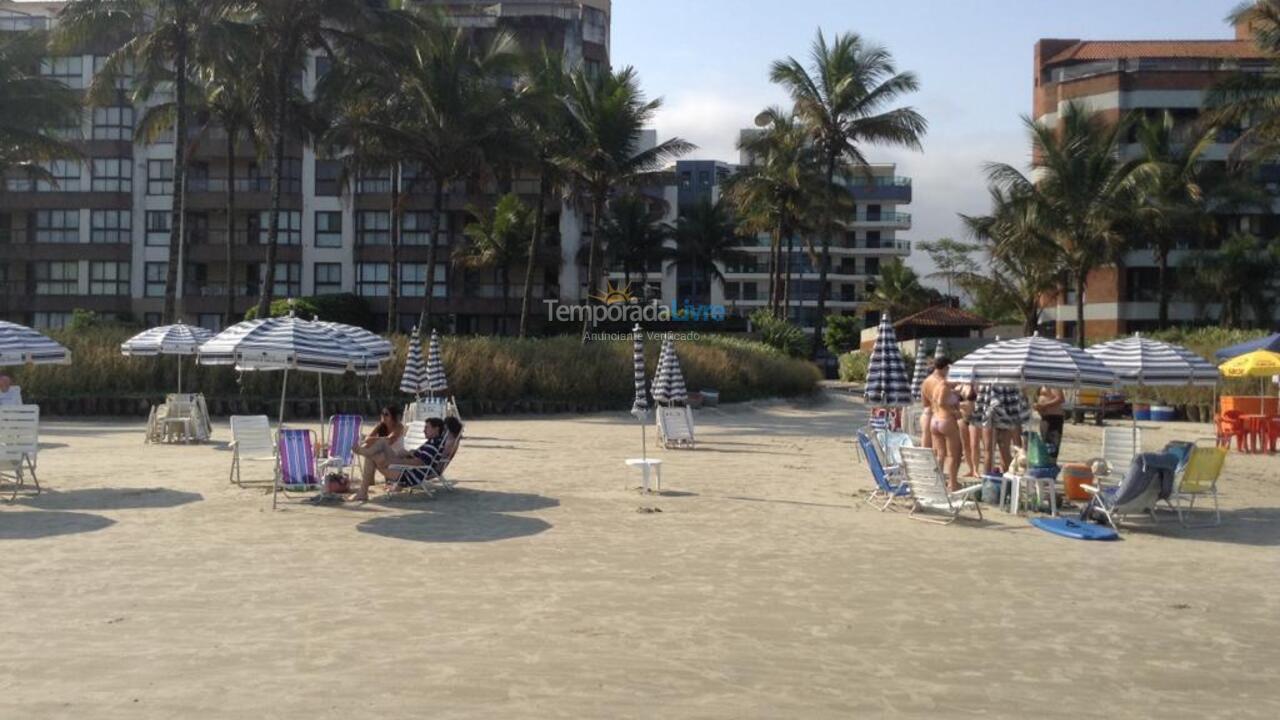 Apartamento para aluguel de temporada em Bertioga (Riviera de São Lourenço)