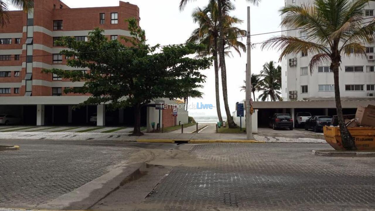 Apartamento para aluguel de temporada em Bertioga (Riviera de São Lourenço)