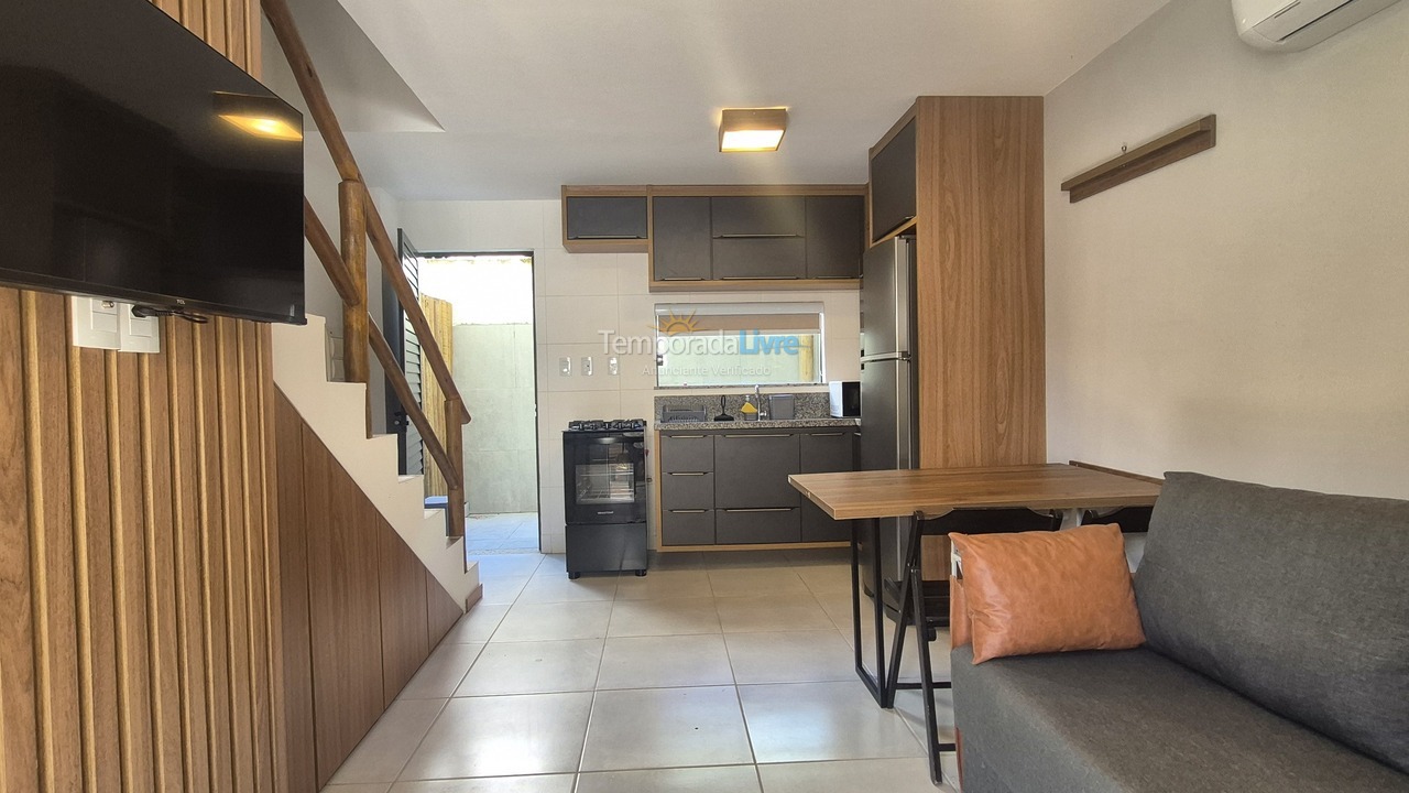 Casa para aluguel de temporada em Mata de São João (Imbassaí)