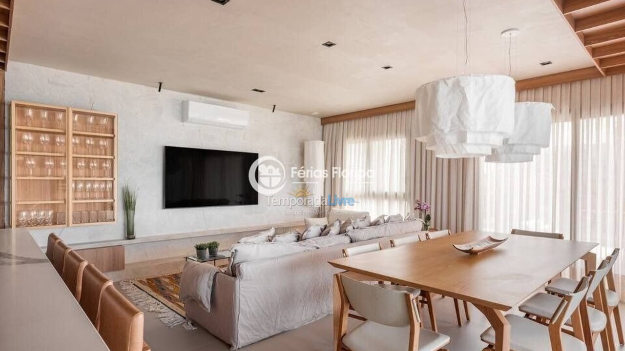 Apartamento para aluguel de temporada em Florianópolis (Morro das Pedras)