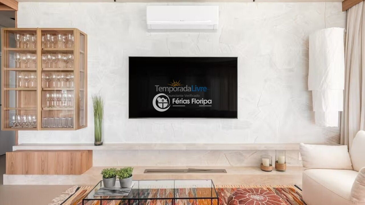 Apartamento para aluguel de temporada em Florianópolis (Morro das Pedras)