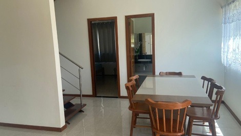 Beautiful new season home, close to where the river meets the sea