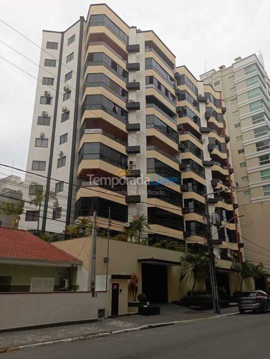 Apartment for vacation rental in Itapema (Meia Praia)