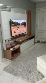 Apartment on the second block of Meia Praia Beach