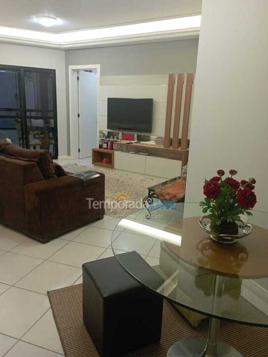 Apartment for vacation rental in Itapema (Meia Praia)