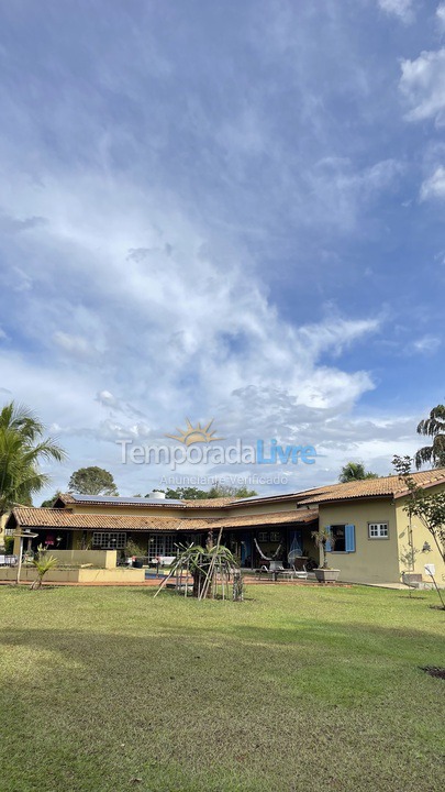 Casa para aluguel de temporada em Boituva (Condominio Vitassay)