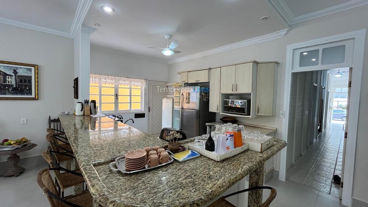 Casa para alquiler de vacaciones em Bertioga (Riviera de São Lourenço)