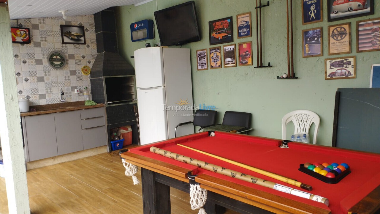 Casa para aluguel de temporada em Florianopolis (Praia dos Ingleses)