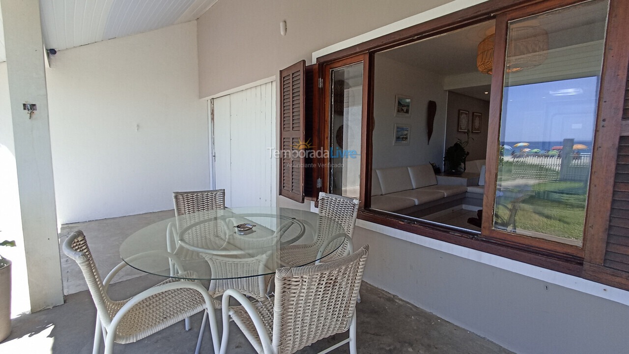 Casa para aluguel de temporada em Florianopolis (Praia dos Ingleses)