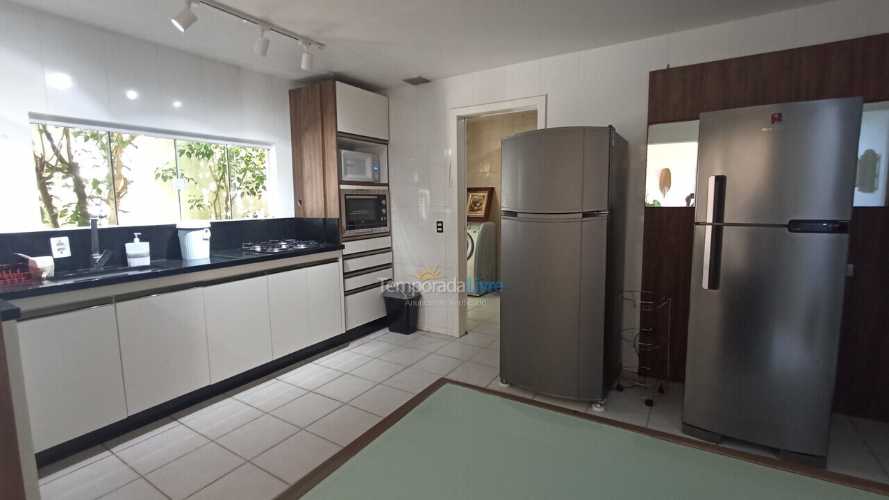 Casa para aluguel de temporada em Florianopolis (Praia dos Ingleses)