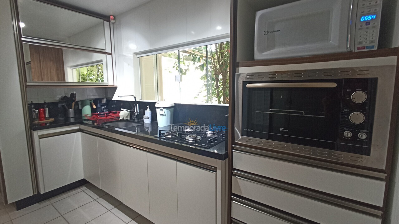 Casa para aluguel de temporada em Florianopolis (Praia dos Ingleses)