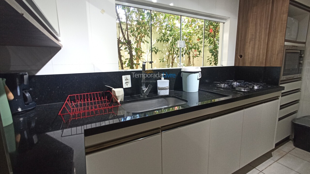 Casa para aluguel de temporada em Florianopolis (Praia dos Ingleses)