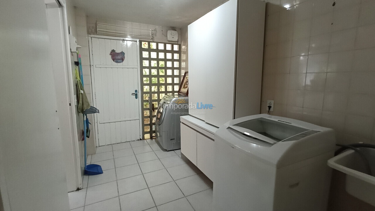 Casa para aluguel de temporada em Florianopolis (Praia dos Ingleses)