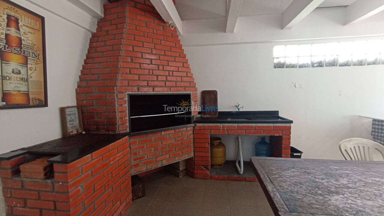 Casa para aluguel de temporada em Florianopolis (Praia dos Ingleses)